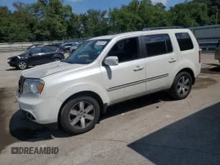 ✅ 2015 Honda Pilot Touring • VIN: 5FNYF4H9XFB060356 • Lot: 68326745. Wystawiony na Copart z przebiegiem 130 589 mil. Bezpłatny archiwum sprzedaży aukcyjnych z USA i szczegółowy raport historii pojazdu na DreamBid. Zdjęcie 1.