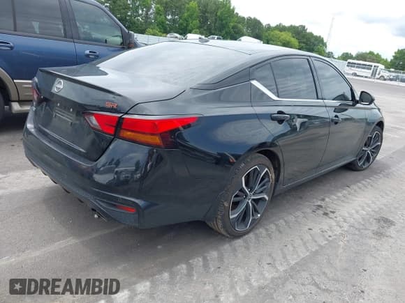 ✅ 2024 Nissan Altima SR • VIN: 1N4BL4CV2RN330145 • Лот: 42468092. Опубликован ранее на IAAI с пробегом 38 598 миль. Бесплатный доступ к архиву аукционных продаж из США и подробный отчёт об истории автомобиля на DreamBid. Изображение 4.