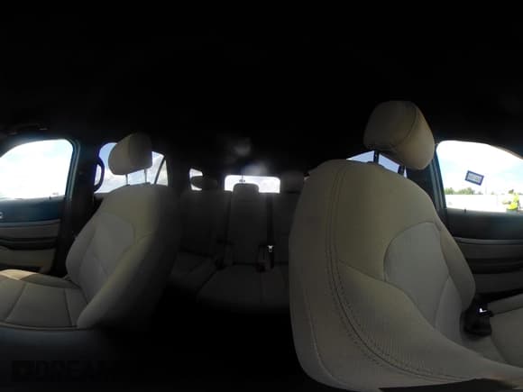 ✅ 2016 Ford Explorer • VIN: 1FM5K7BH0GGB85868 • Lot: 42529398. Wystawiony na IAAI z przebiegiem 86 232 mil. Bezpłatny archiwum sprzedaży aukcyjnych z USA i szczegółowy raport historii pojazdu na DreamBid. Zdjęcie 19.