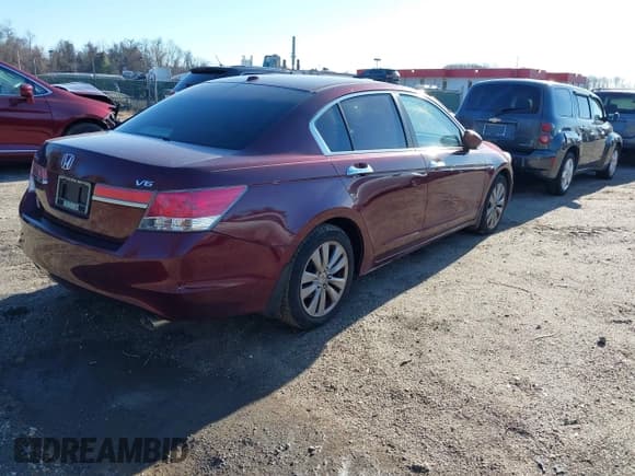 ✅ 2012 Honda Accord EX-L • VIN: 1HGCP3F85CA036273 • Lot: 41828961. Listed on IAAI with 226,281 mi. Free auction sales archive from the USA and detailed vehicle history report at DreamBid. Image 4.