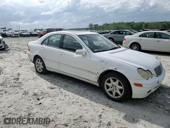 ✅ 2001 Mercedes-Benz C 230/260/280/320 • VIN: WDBRF61J51F078805 • Lot: 51609285. Listed on Copart with 223,663 mi. Free auction sales archive from the USA and detailed vehicle history report at DreamBid. Image 10.
