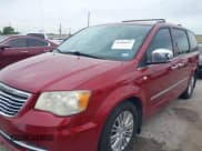 ✅ 2014 Chrysler Town & Country Touring L • VIN: 2C4RC1CG9ER251450 • Lot: 42488645. Wystawiony na IAAI z przebiegiem 155 036 mil. Bezpłatny archiwum sprzedaży aukcyjnych z USA i szczegółowy raport historii pojazdu na DreamBid. Zdjęcie 2.