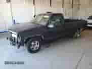 ✅ 1995 GMC Sierra 1500 • VIN: 1GTEC14H5SZ526271 • Лот: 84008495. Размещён на Copart с пробегом 177 198 миль миль. Получите бесплатный доступ к архиву аукционных продаж из США и посмотрите подробный отчёт об истории автомобиля на DreamBid. Изображение 1.