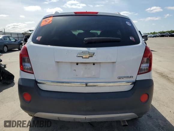 ✅ 2014 Chevrolet Captiva Sport LS • VIN: 3GNAL2EK1ES598642 • Lot: 49858705. Wystawiony na Copart z przebiegiem 199 991 mil. Bezpłatny archiwum sprzedaży aukcyjnych z USA i szczegółowy raport historii pojazdu na DreamBid. Zdjęcie 6.