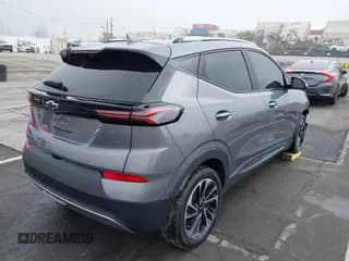 ✅ 2022 Chevrolet Bolt EUV Premier • VIN: 1G1FZ6S05N4109806 • Лот: 43653645. Опубликован ранее на IAAI с пробегом 48 133 миль. Бесплатный доступ к архиву аукционных продаж из США и подробный отчёт об истории автомобиля на DreamBid. Изображение 4.