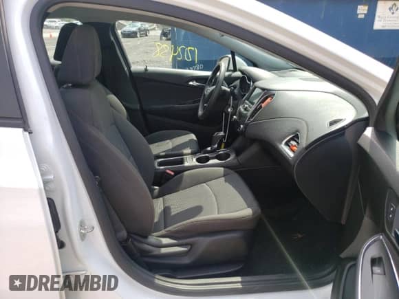 2019 Chevrolet Cruze с VIN 1G1BJ5SM4K7102794, выставлен на аукционе Copart как лот 48442602 с пробегом 102 458 миль миль и . История ставок и продаж доступна на DreamBid. Изображение 5.