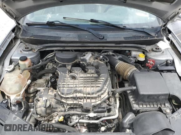 ✅ 2014 Chrysler 200 Limited • VIN: 1C3BCBFG4EN150367 • Лот: 60544925. Опубликован ранее на Copart с пробегом 86 392 миль. Бесплатный доступ к архиву аукционных продаж из США и подробный отчёт об истории автомобиля на DreamBid. Изображение 11.