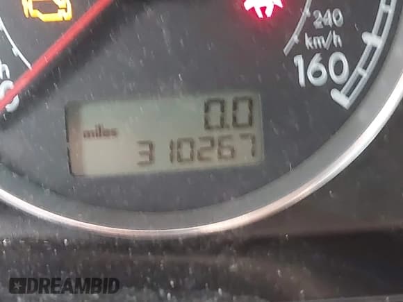 ✅ 2004 Volkswagen Passat GLX • VIN: WVWRH63B54P095863 • Lot: 42972554. Listed on IAAI with 310,267 mi. Free auction sales archive from the USA and detailed vehicle history report at DreamBid. Image 7.