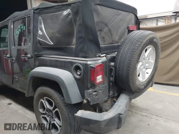 ✅ 2018 Jeep Wrangler Unlimited Sport S • VIN: 1C4HJWDG6JL923321 • Лот: 43366507. Опубликован ранее на IAAI с пробегом 98 192 миль. Бесплатный доступ к архиву аукционных продаж из США и подробный отчёт об истории автомобиля на DreamBid. Изображение 6.