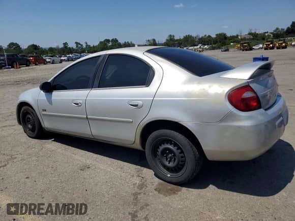 2005 Dodge Neon SXT z VIN 1B3ES56C35D142732, wystawiony jako Copart lot #66693605 z przebiegiem 78 842 mil mil oraz Szkoda całkowita • Salvage title. Historia ofert i sprzedaży dostępna na DreamBid. Obrazek 2.