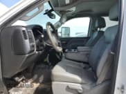 ✅ 2016 Chevrolet Silverado 2500HD Work Truck • VIN: 1GC1KUEG4GF196432 • Лот: 75501534. Опубликован ранее на Copart с пробегом 68 119 миль. Бесплатный доступ к архиву аукционных продаж из США и подробный отчёт об истории автомобиля на DreamBid. Изображение 7.