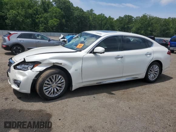 ✅ 2016 Infiniti Q70 • VIN: JN1BY1PR8GM720194 • Lot: 62942355. Listed on Copart with Not provided. Free auction sales archive from the USA and detailed vehicle history report at DreamBid. Image 1.