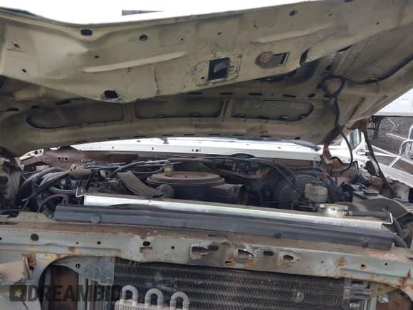 ✅ 1992 Ford F-350 • VIN: 2FTJW35MXNCA46841 • Lot: 41952778. Wystawiony na IAAI z przebiegiem 213 667 mil. Bezpłatny archiwum sprzedaży aukcyjnych z USA i szczegółowy raport historii pojazdu na DreamBid. Zdjęcie 10.