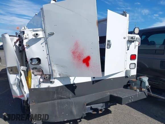 ✅ 2017 Ram 3500 • VIN: 3C7WRCAL9HG737637 • Лот: 41840539. Опубликован ранее на IAAI с пробегом 91 745 миль. Бесплатный доступ к архиву аукционных продаж из США и подробный отчёт об истории автомобиля на DreamBid. Изображение 6.