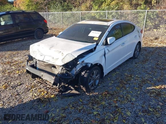 ✅ 2018 Hyundai Elantra SEL • VIN: 5NPD84LF8JH224509 • Lot: 43626514. Listed on IAAI with 23,847 mi. Free auction sales archive from the USA and detailed vehicle history report at DreamBid. Image 2.