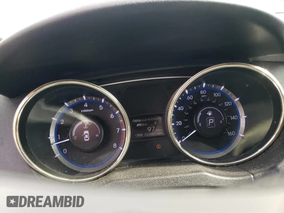 ✅ 2012 Hyundai Sonata GLS • VIN: 5NPEB4AC5CH434454 • Lot: 72203574. Listed on Copart with 235,057 mi. Free auction sales archive from the USA and detailed vehicle history report at DreamBid. Image 9.