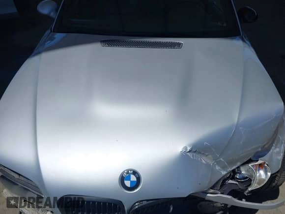 2002 BMW 3 Series M3 с VIN WBSBL93472JR18143, выставлен на аукционе IAAI как лот 42643978 с пробегом 193 689 миль миль и . История ставок и продаж доступна на DreamBid. Изображение 10.