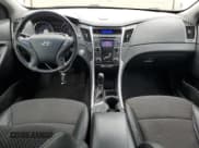 ✅ 2011 Hyundai Sonata SE • VIN: 5NPEC4ABXBH184891 • Lot: 67240255. Wystawiony na Copart z przebiegiem 102 668 mil. Bezpłatny archiwum sprzedaży aukcyjnych z USA i szczegółowy raport historii pojazdu na DreamBid. Zdjęcie 8.