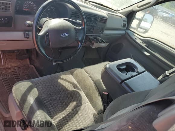 ✅ 2003 Ford F-250 XL • VIN: 1FTNX21L63EA45070 • Lot: 62015555. Listed on Copart with Not provided. Free auction sales archive from the USA and detailed vehicle history report at DreamBid. Image 8.