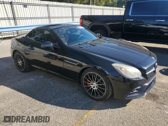 ✅ 2017 Mercedes-Benz SLC 43 AMG • VIN: WDDPK6GAXHF134958 • Lot: 86310145. Listed on Copart with 101,600 mi. Free auction sales archive from the USA and detailed vehicle history report at DreamBid. Image 4.