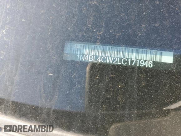 ✅ 2020 Nissan Altima SR • VIN: 1N4BL4CW2LC171946 • Lot: 82261355. Wystawiony na Copart z przebiegiem 84 656 mil. Bezpłatny archiwum sprzedaży aukcyjnych z USA i szczegółowy raport historii pojazdu na DreamBid. Zdjęcie 12.