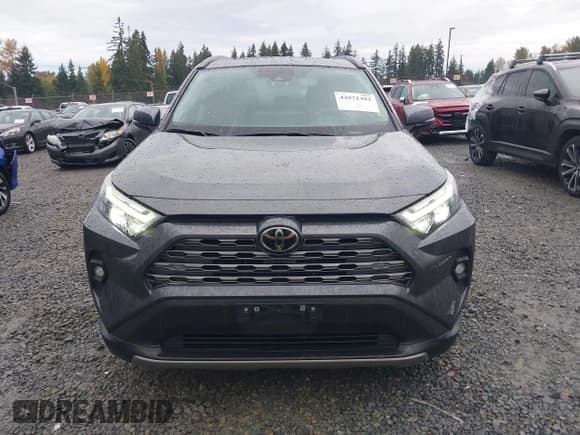 ✅ 2023 Toyota RAV4 Limited • VIN: 2T3N1RFV9PC387732 • Лот: 43571393. Опубликован ранее на IAAI с пробегом 23 572 миль. Бесплатный доступ к архиву аукционных продаж из США и подробный отчёт об истории автомобиля на DreamBid. Изображение 12.