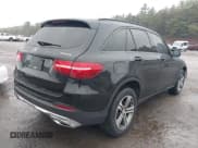 ✅ 2016 Mercedes-Benz GLC 300 • VIN: WDC0G4KB2GF007664 • Лот: 43287752. Опубликован ранее на IAAI с пробегом 114 782 миль. Бесплатный доступ к архиву аукционных продаж из США и подробный отчёт об истории автомобиля на DreamBid. Изображение 4.