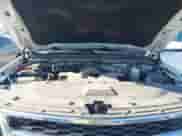 2018 Chevrolet Suburban LS z VIN 1GNSKGKC1JR137052, wystawiony jako IAAI lot #42942872 z przebiegiem 150 898 mil mil oraz . Historia ofert i sprzedaży dostępna na DreamBid. Obrazek 10.