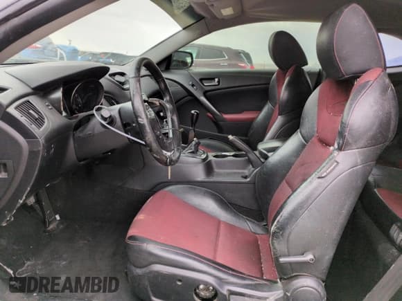 ✅ 2011 Hyundai Genesis Coupe Premium • VIN: KMHHT6KD1BU060972 • Lot: 41524865. Wystawiony na Copart z przebiegiem 133 491 mil. Bezpłatny archiwum sprzedaży aukcyjnych z USA i szczegółowy raport historii pojazdu na DreamBid. Zdjęcie 7.