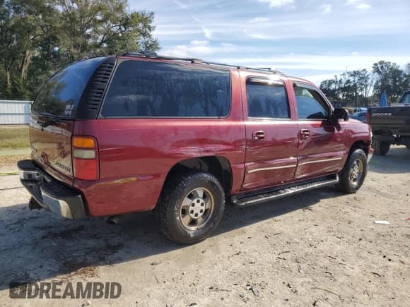 ✅ 2003 Chevrolet Suburban LT • VIN: 1GNFK16Z73J235906 • Лот: 87645115. Опубликован ранее на Copart с пробегом 286 985 миль. Бесплатный доступ к архиву аукционных продаж из США и подробный отчёт об истории автомобиля на DreamBid. Изображение 3.