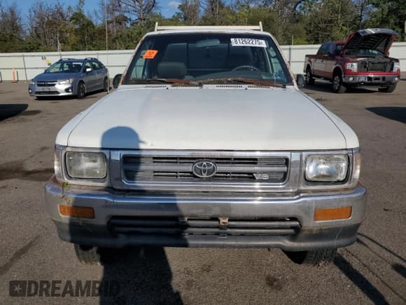 ✅ 1992 Toyota Pickup DLX • VIN: JT4VN13D5N5093359 • Lot: 81262275. Listed on Copart with 285,803 mi. Free auction sales archive from the USA and detailed vehicle history report at DreamBid. Image 5.