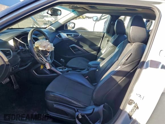 ✅ 2013 Hyundai Veloster w/Black Int • VIN: KMHTC6AD3DU095737 • Lot: 94993125. Wystawiony na Copart z przebiegiem 128 290 mil. Bezpłatny archiwum sprzedaży aukcyjnych z USA i szczegółowy raport historii pojazdu na DreamBid. Zdjęcie 7.