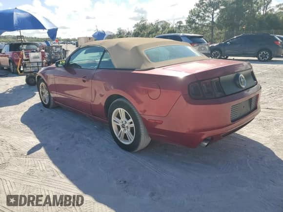 2014 Ford Mustang V6 с VIN 1ZVBP8EM4E5265610, выставлен на аукционе Copart как лот 82585395 с пробегом 90 019 миль миль и Чистый • Clean title. История ставок и продаж доступна на DreamBid. Изображение 2.