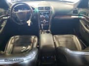 ✅ 2016 Ford Explorer Limited • VIN: 1FM5K8F89GGA42076 • Lot: 55038275. Wystawiony na Copart z przebiegiem 170 576 mil. Bezpłatny archiwum sprzedaży aukcyjnych z USA i szczegółowy raport historii pojazdu na DreamBid. Zdjęcie 8.