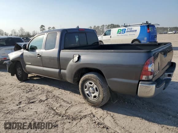 ✅ 2015 Toyota Tacoma • VIN: 5TFTX4CN4FX062508 • Lot: 47476885. Listed on Copart with 125,454 mi. Free auction sales archive from the USA and detailed vehicle history report at DreamBid. Image 2.