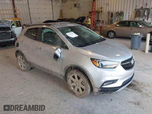 ✅ 2019 Buick Encore Essence • VIN: KL4CJCSM8KB918026 • Лот: 42782140. Опубликован ранее на IAAI с пробегом Не указан. Бесплатный доступ к архиву аукционных продаж из США и подробный отчёт об истории автомобиля на DreamBid. Изображение 1.