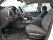 ✅ 2019 Chevrolet Traverse LT Cloth • VIN: 1GNERGKWXKJ174782 • Lot: 67691144. Wystawiony na Copart z przebiegiem 130 853 mil. Bezpłatny archiwum sprzedaży aukcyjnych z USA i szczegółowy raport historii pojazdu na DreamBid. Zdjęcie 7.