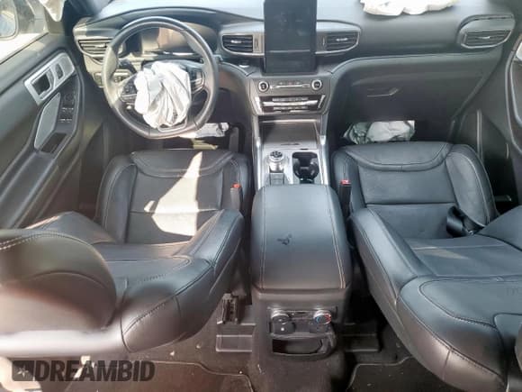 ✅ 2020 Ford Explorer ST • VIN: 1FM5K8GC5LGA26468 • Lot: 72056925. Listed on Copart with 78,259 mi. Free auction sales archive from the USA and detailed vehicle history report at DreamBid. Image 8.