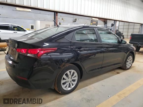 ✅ 2022 Hyundai Accent SEL • VIN: 3KPC24A67NE170288 • Лот: 86515894. Опубликован ранее на Copart с пробегом 30 022 миль. Бесплатный доступ к архиву аукционных продаж из США и подробный отчёт об истории автомобиля на DreamBid. Изображение 3.