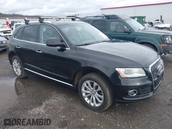 ✅ 2016 Audi Q5 Premium Plus • VIN: WA1L2AFP3GA068339 • Lot: 43710069. Wystawiony na IAAI z przebiegiem 135 387 mil. Bezpłatny archiwum sprzedaży aukcyjnych z USA i szczegółowy raport historii pojazdu na DreamBid. Zdjęcie 1.