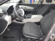 ✅ 2022 Hyundai Tucson SEL • VIN: 5NMJBCAE8NH118380 • Lot: 85369095. Wystawiony na Copart z przebiegiem 63 941 mil. Bezpłatny archiwum sprzedaży aukcyjnych z USA i szczegółowy raport historii pojazdu na DreamBid. Zdjęcie 7.