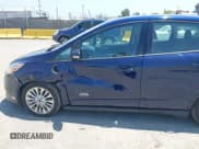 ✅ 2017 Ford C-Max SE • VIN: 1FADP5EU4HL108403 • Lot: 42443426. Wystawiony na IAAI z przebiegiem 52 832 mil. Bezpłatny archiwum sprzedaży aukcyjnych z USA i szczegółowy raport historii pojazdu na DreamBid. Zdjęcie 6.