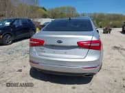 ✅ 2016 Kia Cadenza Premium • VIN: KNALN4D71G5206953 • Lot: 42148002. Wystawiony na IAAI z przebiegiem 101 790 mil. Bezpłatny archiwum sprzedaży aukcyjnych z USA i szczegółowy raport historii pojazdu na DreamBid. Zdjęcie 16.