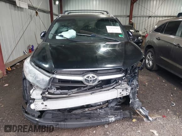 ✅ 2015 Toyota Highlander XLE • VIN: 5TDJKRFH0FS088893 • Лот: 43431504. Опубликован ранее на IAAI с пробегом 155 811 миль. Бесплатный доступ к архиву аукционных продаж из США и подробный отчёт об истории автомобиля на DreamBid. Изображение 11.