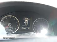 ✅ 2012 Volkswagen Tiguan LE • VIN: WVGAV7AX6CW000592 • Лот: 42565812. Опубликован ранее на IAAI с пробегом 125 966 миль. Бесплатный доступ к архиву аукционных продаж из США и подробный отчёт об истории автомобиля на DreamBid. Изображение 7.