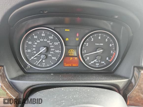 ✅ 2010 BMW 3 Series 335i xDrive • VIN: WBAPL3C56AA407652 • Lot: 62919815. Listed on Copart with 164,578 mi. Free auction sales archive from the USA and detailed vehicle history report at DreamBid. Image 9.