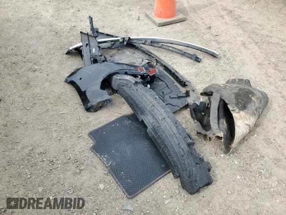 ✅ 2018 Buick LaCrosse Premium • VIN: 1G4ZR5SZ1JU100555 • Lot: 55356205. Listed on Copart with 112,468 mi. Free auction sales archive from the USA and detailed vehicle history report at DreamBid. Image 12.