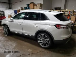 ✅ 2022 Lincoln Nautilus Reserve • VIN: 2LMPJ8K90NBL05462 • Лот: 70776742. Опубликован ранее на Copart с пробегом Не указан. Бесплатный доступ к архиву аукционных продаж из США и подробный отчёт об истории автомобиля на DreamBid. Изображение 2.