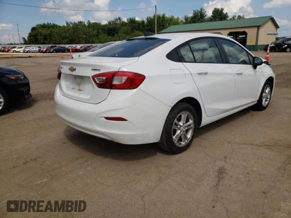 ✅ 2019 Chevrolet Cruze LS • VIN: 1G1BC5SM0K7101796 • Лот: 57268192. Размещён на Copart с пробегом 73 045 миль миль. Получите бесплатный доступ к архиву аукционных продаж из США и посмотрите подробный отчёт об истории автомобиля на DreamBid. Изображение 4.