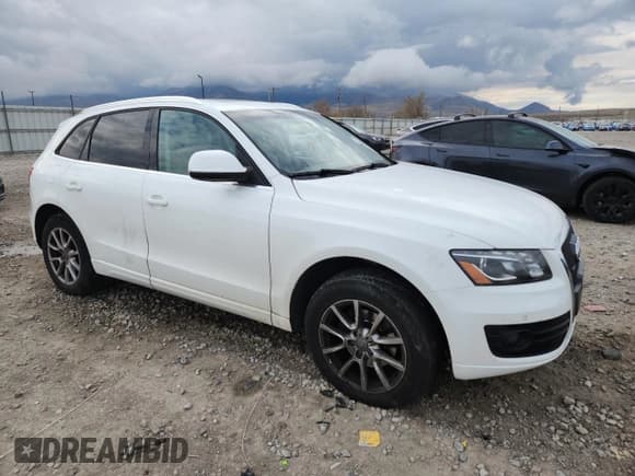 ✅ 2011 Audi Q5 Premium Plus • VIN: WA1LFAFPXBA085362 • Lot: 93638615. Listed on Copart with 95,349 mi. Free auction sales archive from the USA and detailed vehicle history report at DreamBid. Image 4.